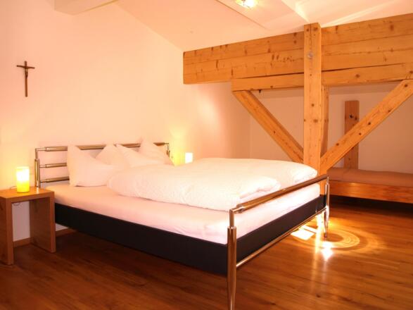 Schlafzimmer 2 (3)
