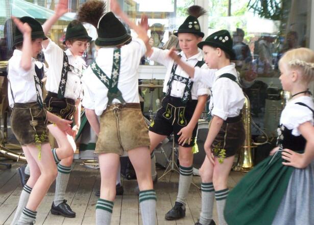 Allgäuer Trachtlerjugend