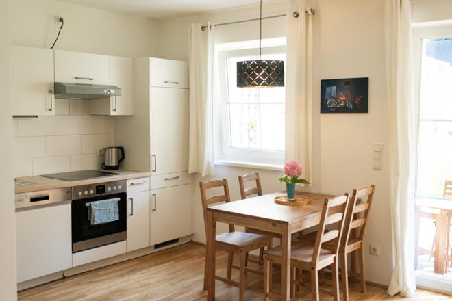 Oberburgau_Top_14_K%c3%bcche Esstisch