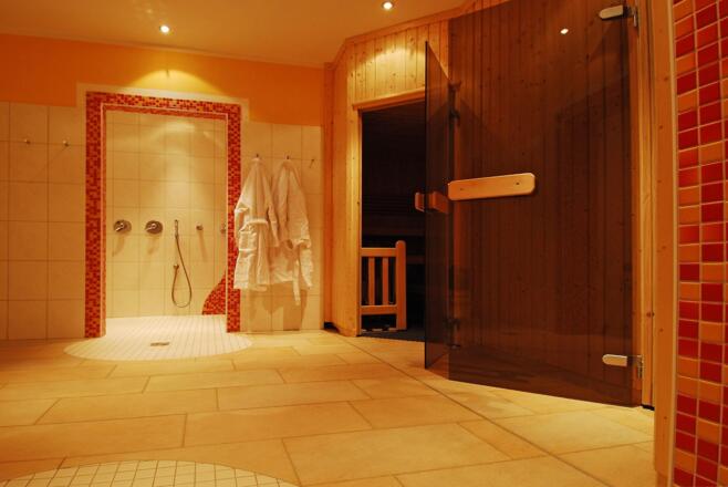 Wellnessbereich - Saunakabinen