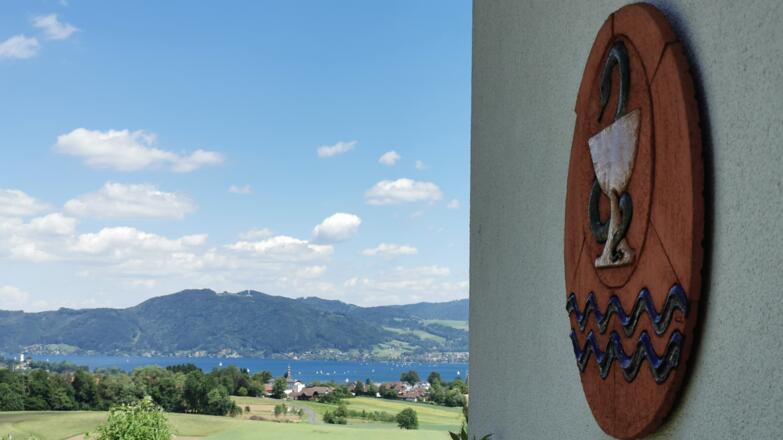 Ferienhaus mit Atterseepanorama