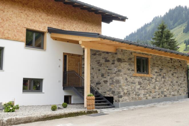 Hauseingang Chalet/FEWO