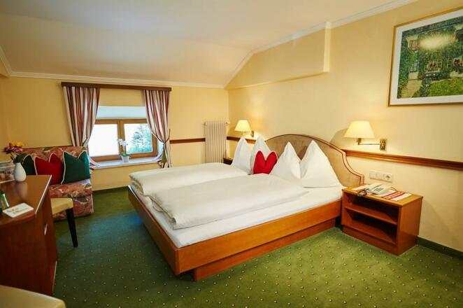 Dreibettzimmer