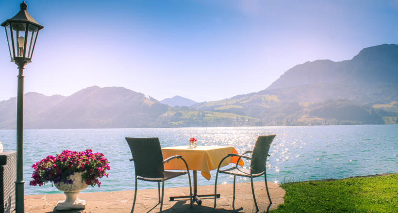Seegasthof Stadler, Unterach am Attersee, Tisch am See