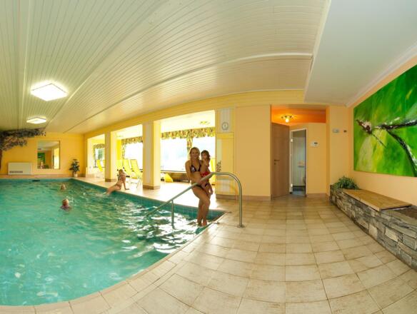 Hallenbad