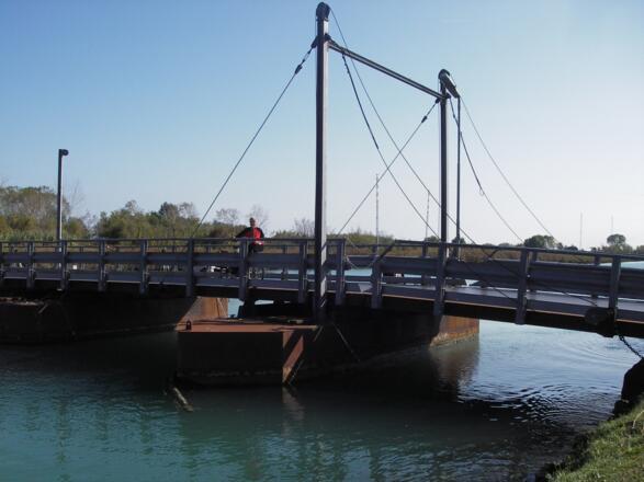 Pontonbrücke über Piave