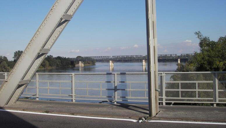 Po-Brücke vor Ferrara