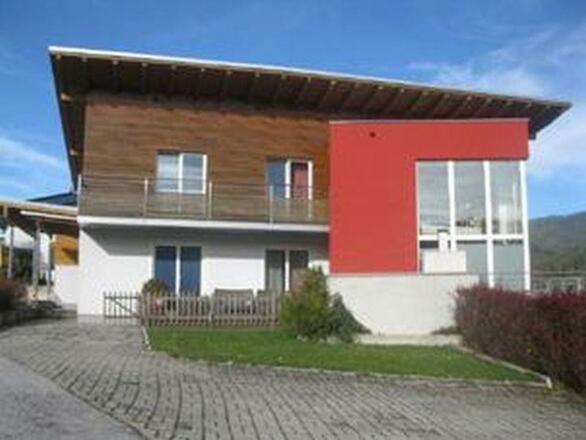 Haus im Sommer