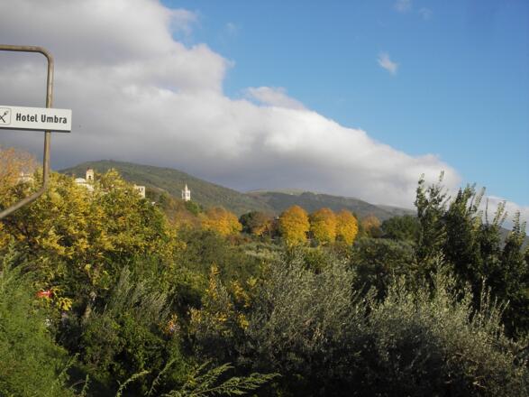 Assisi mit Subasio
