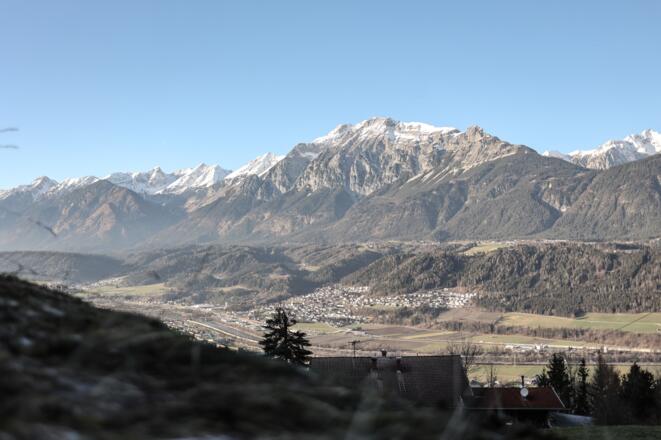 Blick zum Hundskopf und Gnadenwalder Plateau