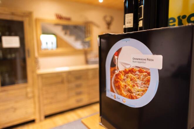 Ofenfrische Pizza im Haus