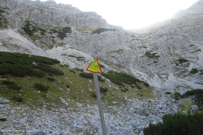 Warnung vor Dolinen