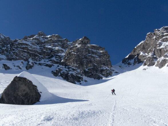 ... doch hier wird er grimmig, und er ist unverspurt.