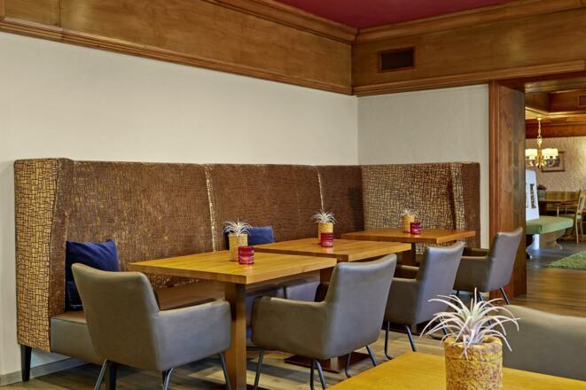 Gemütliches Restaurant mit Terrasse