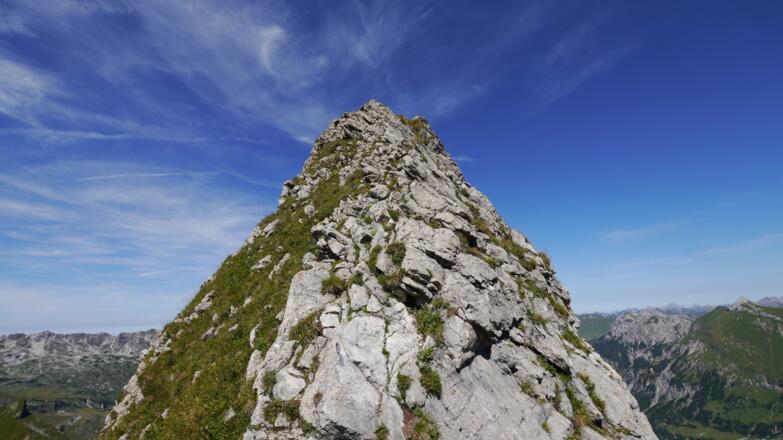 Auf dem Weg zum Hauptgipfel des Schneck