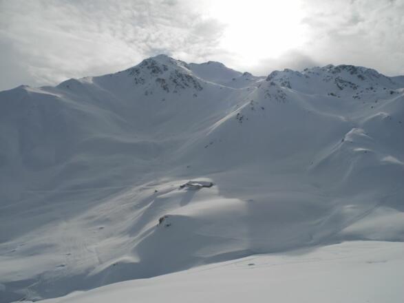 noch ein Blick zurück zur Abfahrt und der Vallruckalm