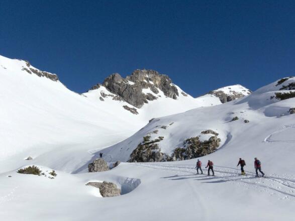 Anfangs ist der Aufstieg ziemlich flach und kostet kaum Kraft.
