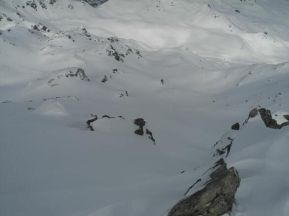 Einfahrt in die direkte Gipfelabfahrt von der Torspitze ins Eiskar