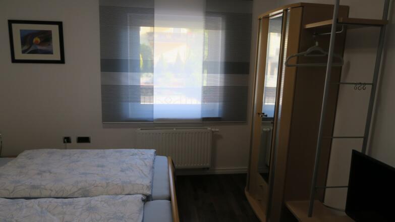 FEWO Schlafzimmer 1