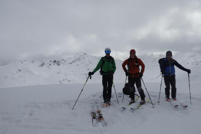 Am Nafingköpfel (2454m), links hinten der Rastkogel