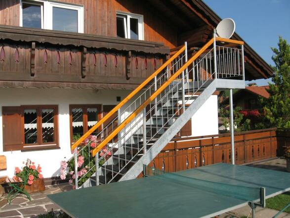 Außentreppe Zugang FW