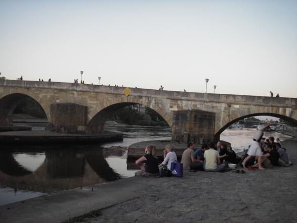 Regensburg, Steinerne Brücke