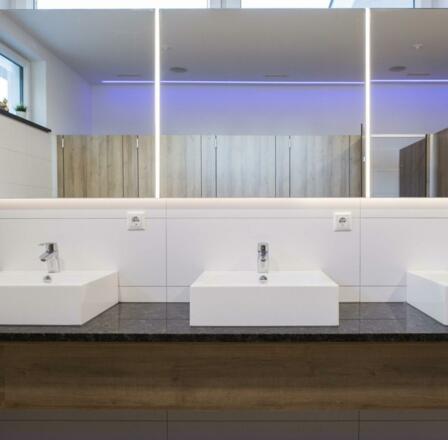 moderne Sanitäranlagen