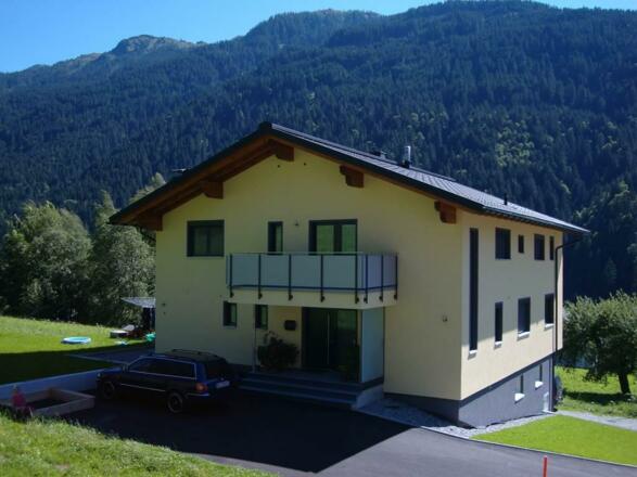 Haus im Sommer