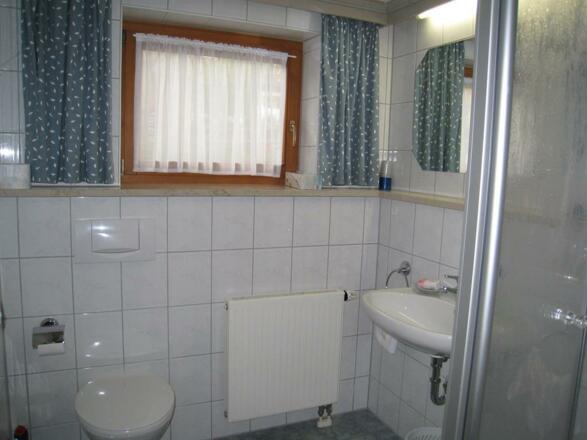 Bad_mit_Dusche/WC