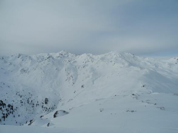 links der Bildmitte Rastkogel, rechts der Bildmitte Rosskopf