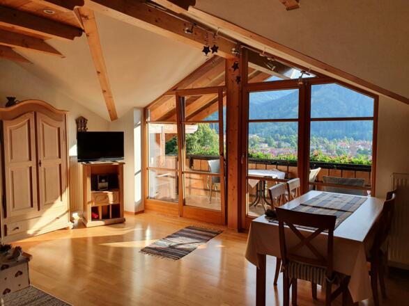 Ferienwohnung Mittag Wohnzimmer