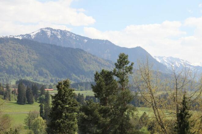 Blick zum Grünten, dem Wächter des Allgäus
