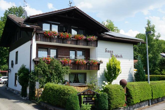 Haus Weidach, Westansicht