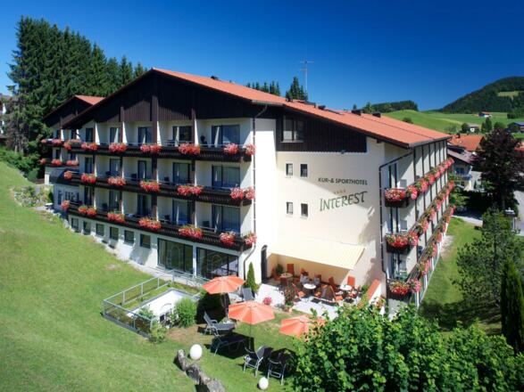 Hotelansicht von der Giebelseite