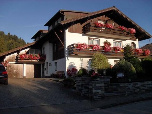 Westseite Haus Marianne