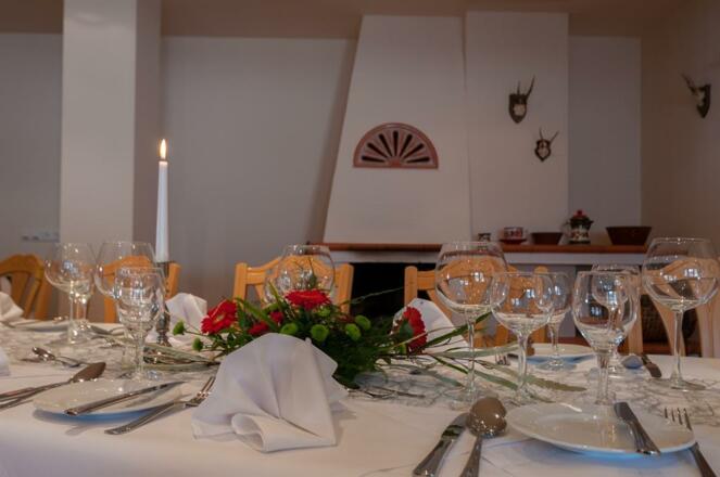 Festtafel Hotel Kühbergalp