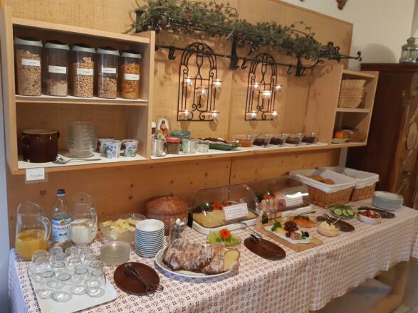 Frühstücksbuffet Gästehaus Kleinbuch