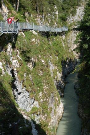 Steg an der Leutasch Klamm 