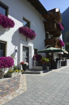 Gästehaus Schrott, Habichen, Oetz