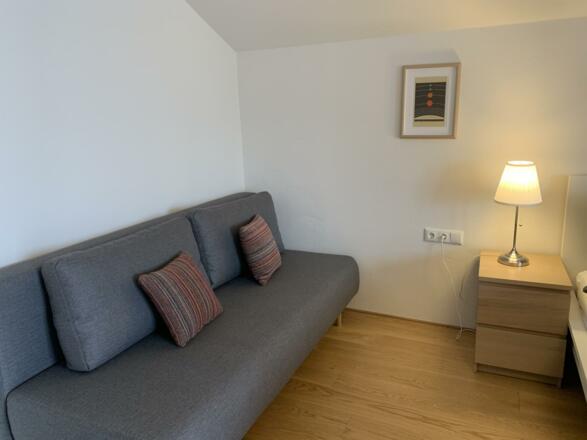 Couch im Schlafzimmer