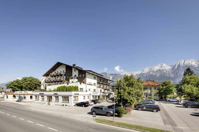 DSC_4037Aussenansicht_(c)fred@einkemmer.com