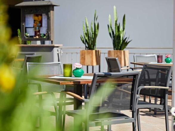 hotel_krone_stein_aussen_terrasse-4