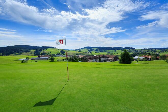 Unter freiem Himmel: beheizter Aussenpool