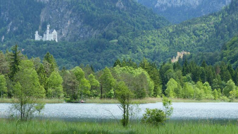Schwansee mit Neuschwanstein und Hohenschwangau
