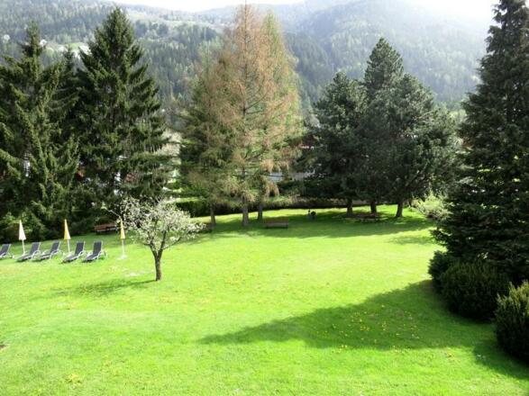 Große_Gartenanlage_***Haus-Marita