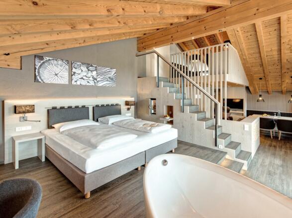 suite_treppe_hotel_krone_stein