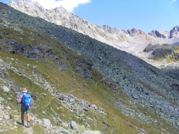 Hüttenkar mit Rotschragenjoch