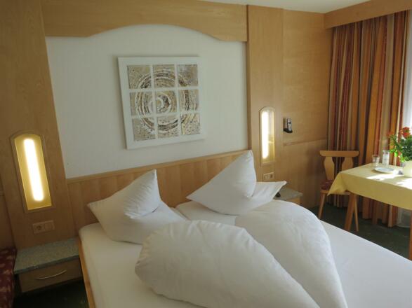 Doppelzimmer_Oetz_2