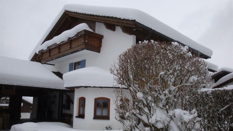 Haus im Winter