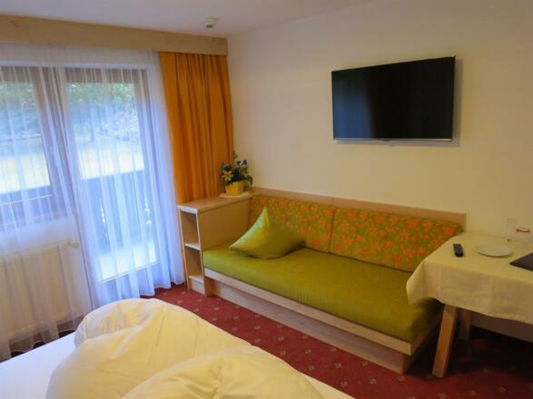 Doppelzimmer_Oetz_Ötztal_2